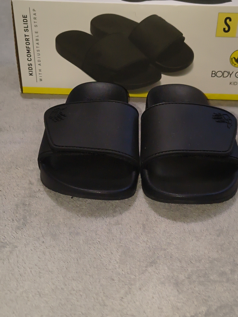 Body Glove Kids' Black Comfort Slide with Adjustable Strap